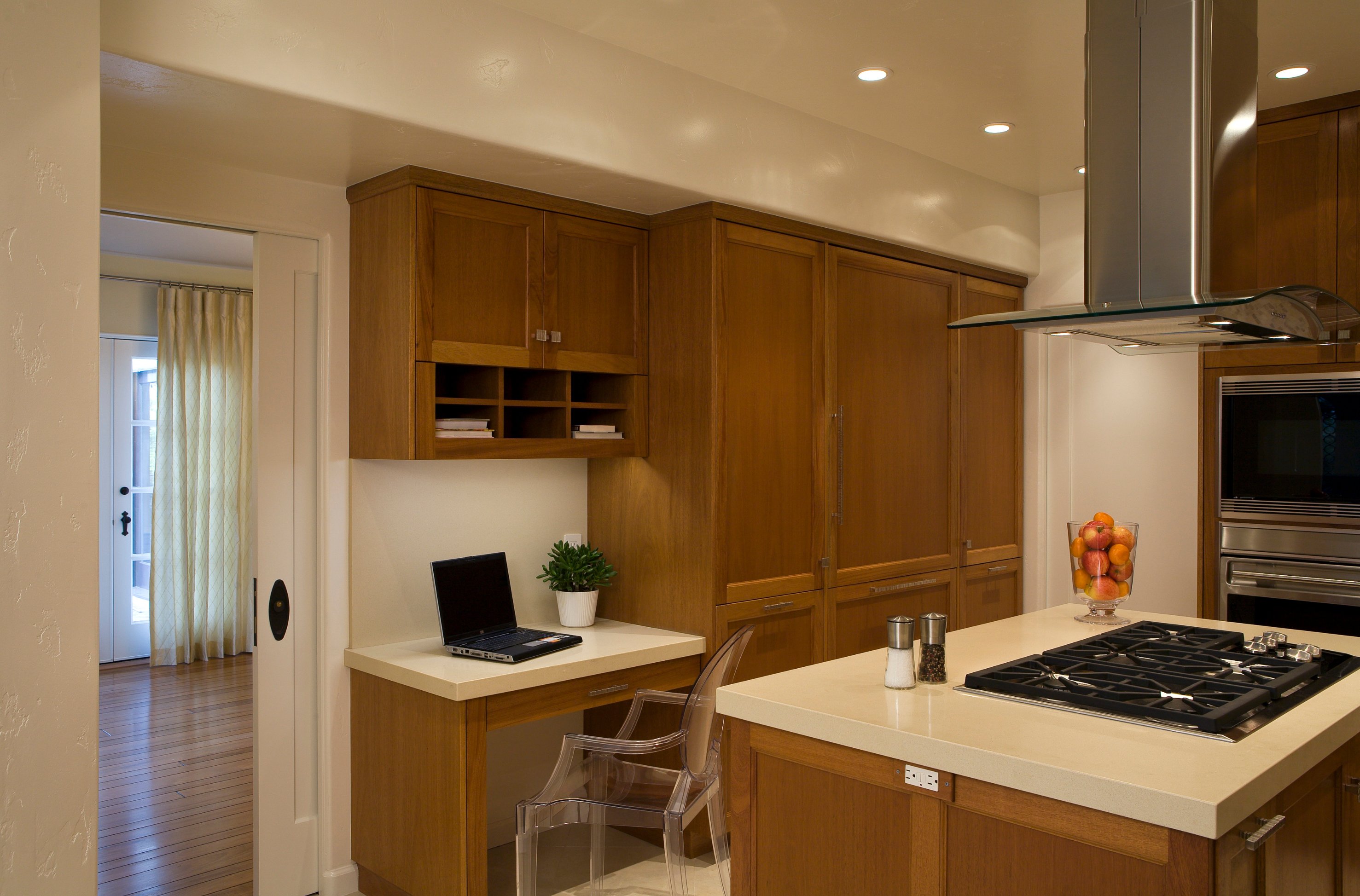 Garwood Residence kitchen with a central island and integrated work area